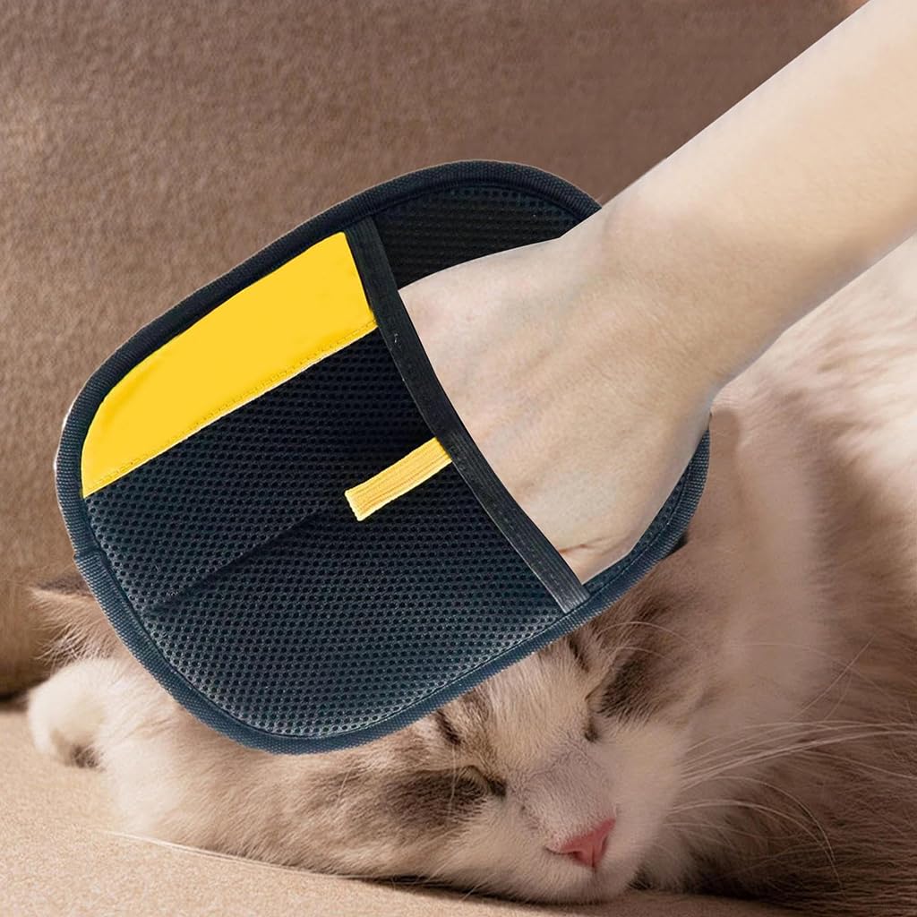 Qpets Pet Hair Removal Glove for Easy Grooming featuring Anti-Static Palm and Ventilated Mesh Fabric