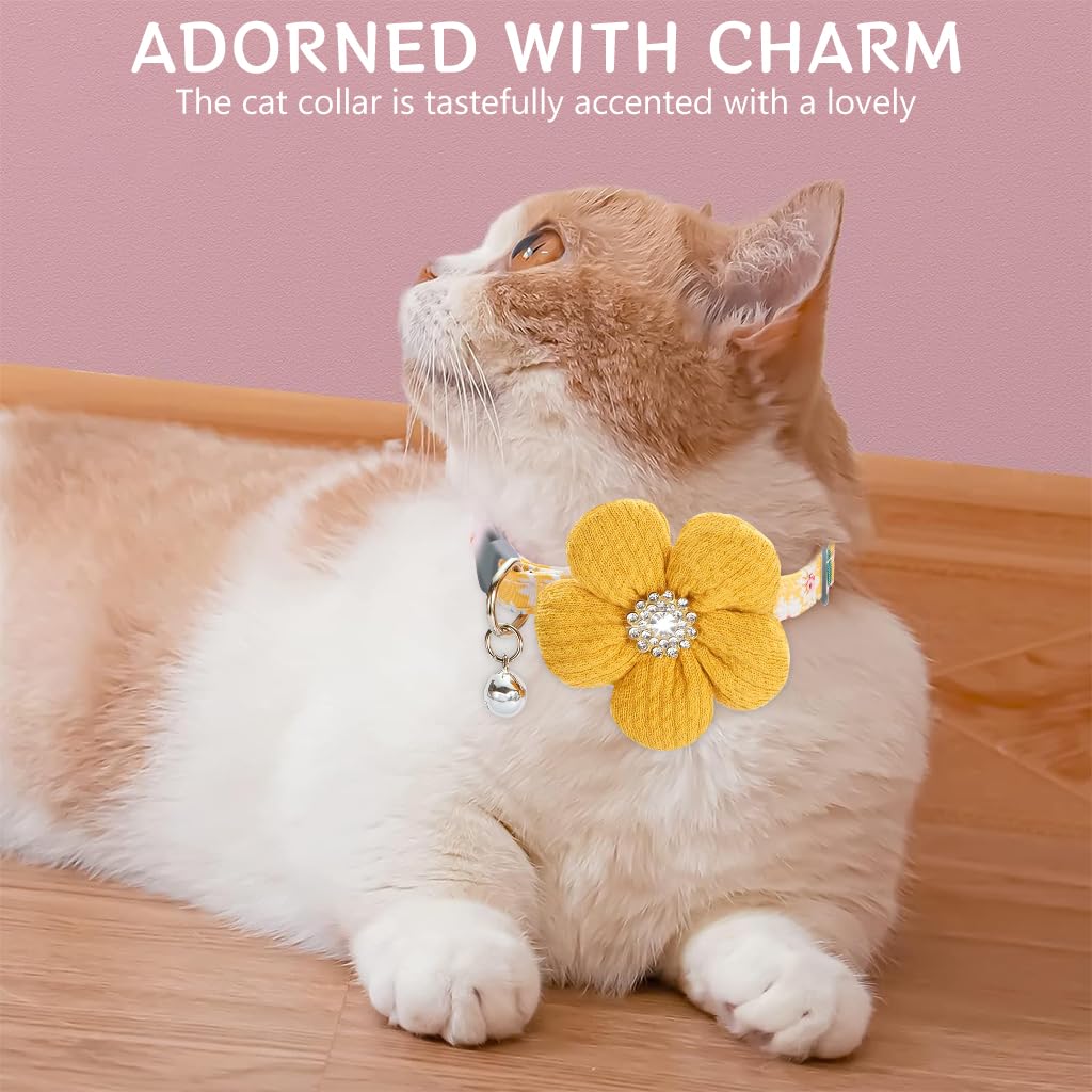 Qpets Cat Collar with Quick Release Buckle and Silver Bell | Adjustable 19–32 cm Yellow Crochet Flower