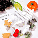 Qpets® Pet Food Clip, 6Pcs Bird Food Clips Holder for Cage Fruit Slice Clip Holder for Cage Plastic Bird Food Clip for Fruit Slices, Vegetable Leaf, Stem