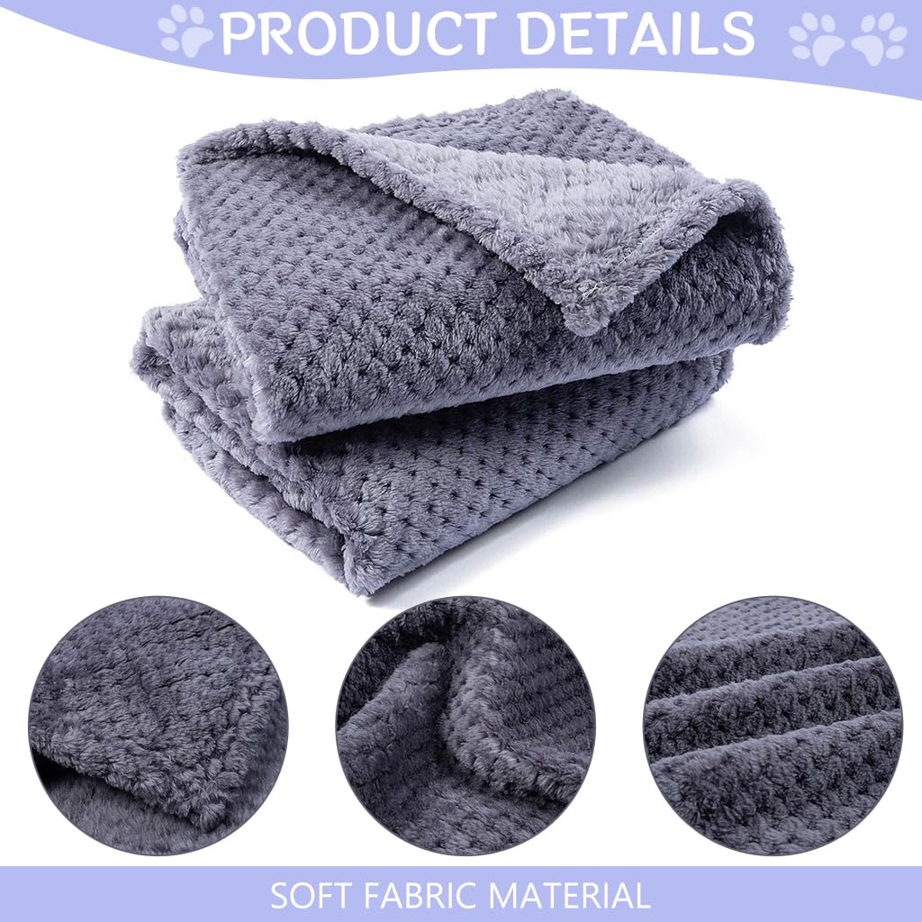 Qpets Pet Blanket for Dogs and Cats with Plush Fabric and 39.3x62.9 in Size | Machine Washable