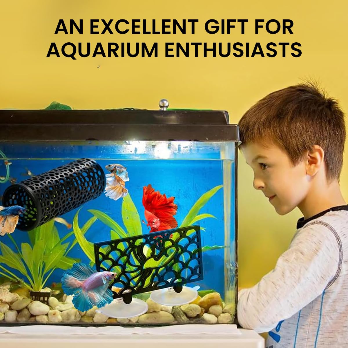 Qpets® Betta Fish Tank Accessories Decoration with Suction Cup, Fish Hide Cave Tunnel Plastic Mesh Fish Tank Landscape Decoration Ornament - 2Pcs