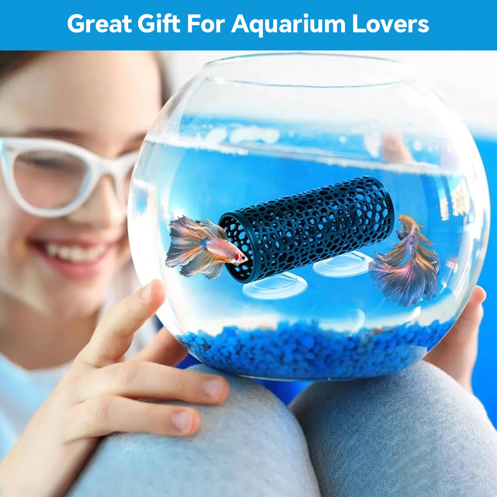 Qpets® Betta Fish Tunnel Hideout with Suction Cup Mount, ABS Aquarium Fish Hiding Tube Cave, Honeycomb Perforated Betta Rest Tunnel, Fish Tank Accessory for Bettas, Small Fish & Decoration, 10x4cm