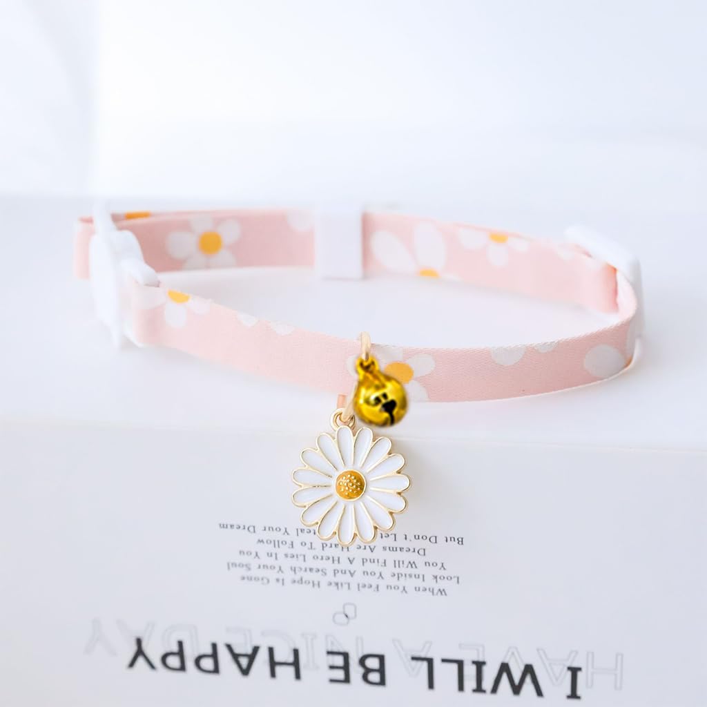 Qpets Cat Collar for Daily Wear with Quick Release Buckle and Bell | Adjustable 18–32cm Cotton