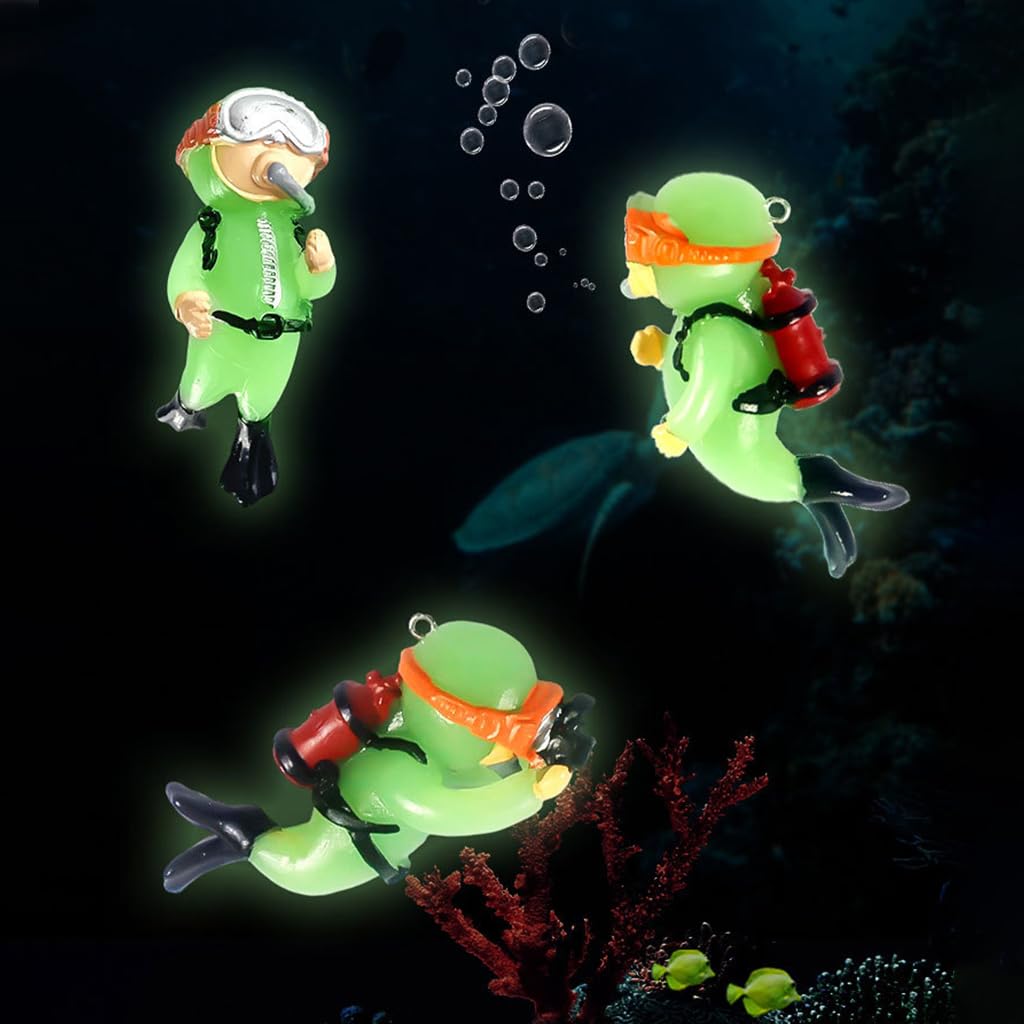 Qpets Aquarium Floating Cartoon Diver Decorations for Fish Tanks with Night Glow Resin 3×7cm | Adjustable Floating Design