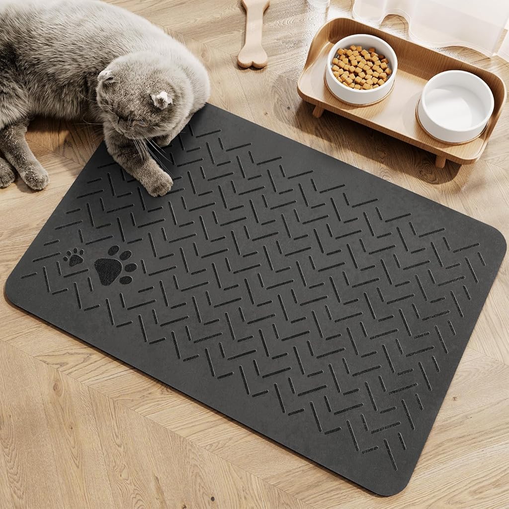 Qpets® MontVoo-Absorbent Pet Feeding Mat, M
