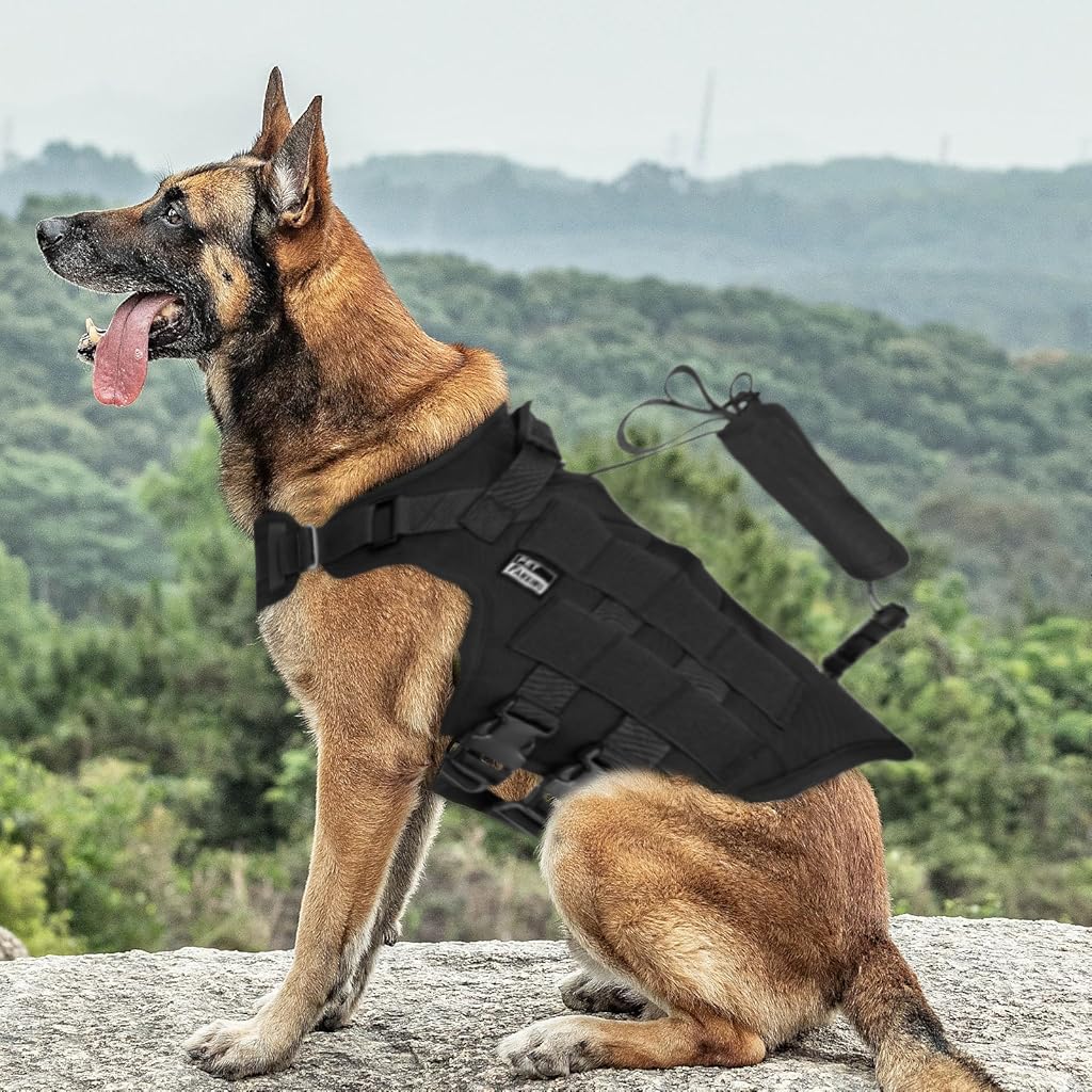 Qpets® Tactical Dog Harness for Medium Sized Dog Vest Harness with Pocket Outdoor Dog Harness with D Ring & Lifting Handle Breathable Oxford Cloth Quick Release Dog Harness, 20-30kg