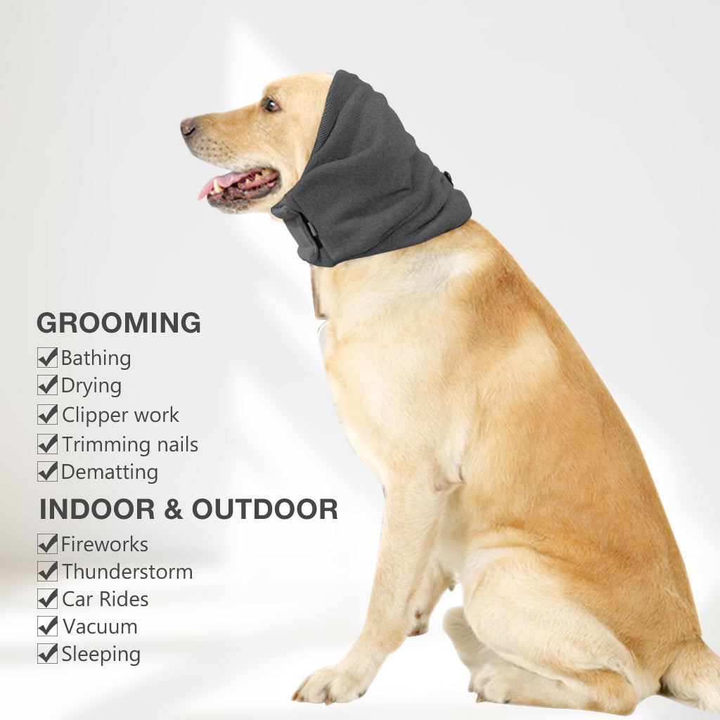 Qpets Dog Ear Snood, 25-38 cm Head Size, Soft Stretch Polyester for Feeding and Cold-Weather Walks
